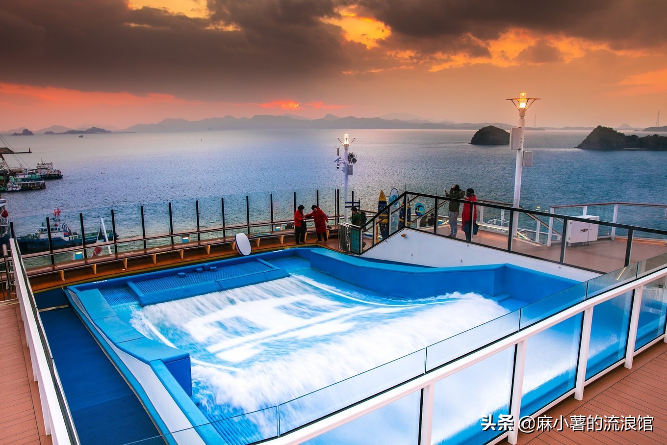 皇家加勒比海游轮巡游记,皇家加勒比游轮光谱号七日游