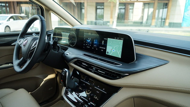 别克gl8陆上公务舱和es的区别,gl8es653t上路要多少钱