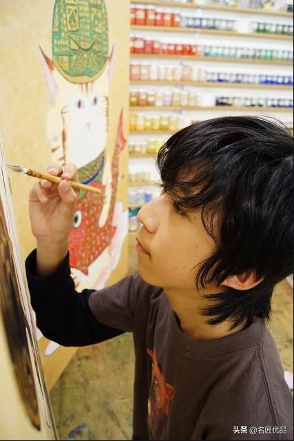 20岁少年建“猫猫寺”,和尚住持全是猫咪,网友:不敢撸不敢吸