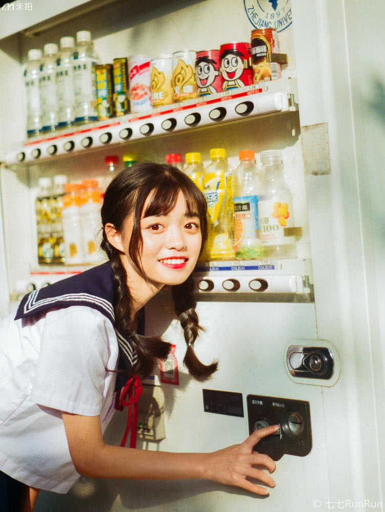 日系校园制服拍摄,日系美少女写真制服套装