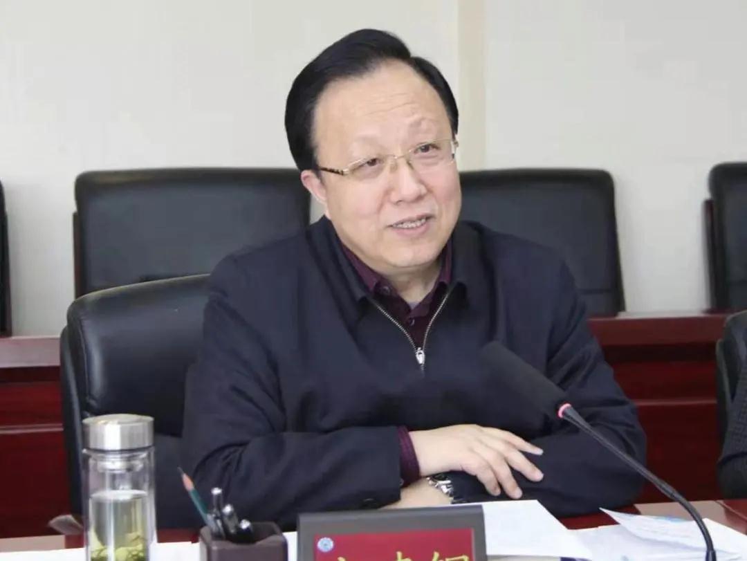 向着全面建成小康社会目标前进,向社会主义现代化强国奋勇前进