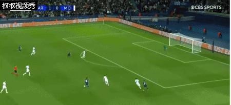 逗妹吐槽：梅西的巴黎首粒进球，送给了自己的老师