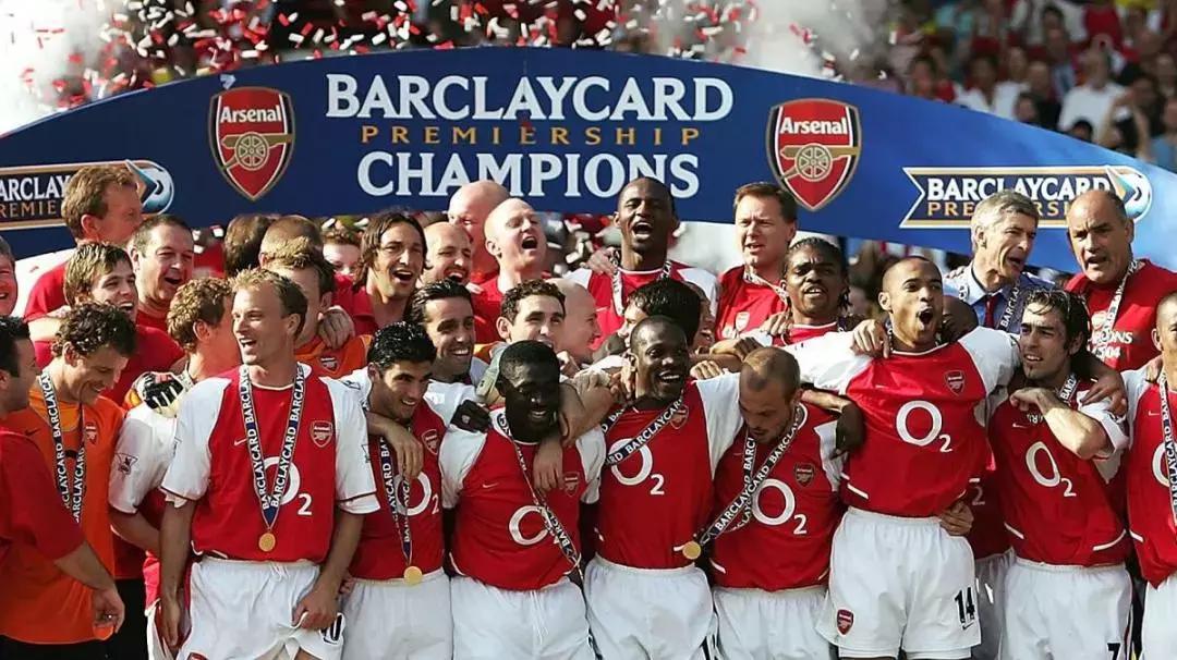 足球新赛季球衣宣传片,足球球衣广告