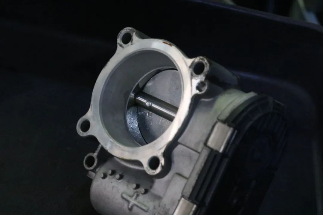 怪兽修车完整版,怪兽修车途锐