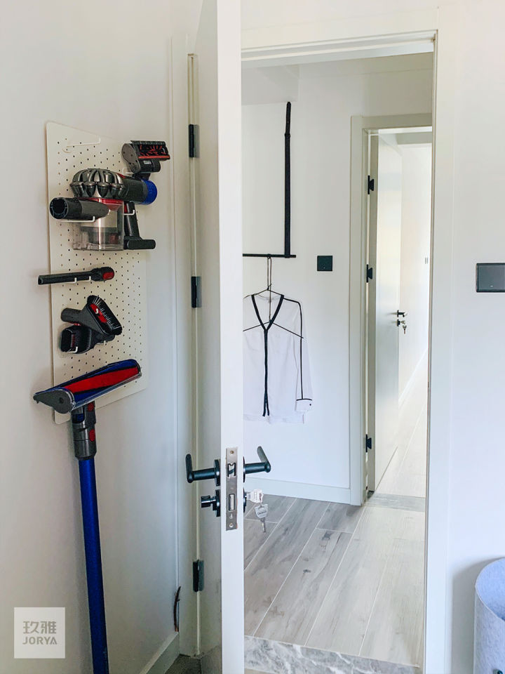 业主把家里收拾的井井有条,美女收拾家干净卫生