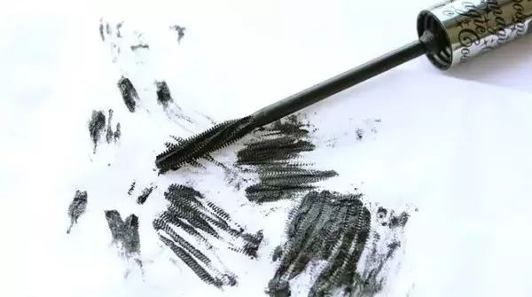 不踩雷睫毛膏款式,踩雷mistine睫毛膏