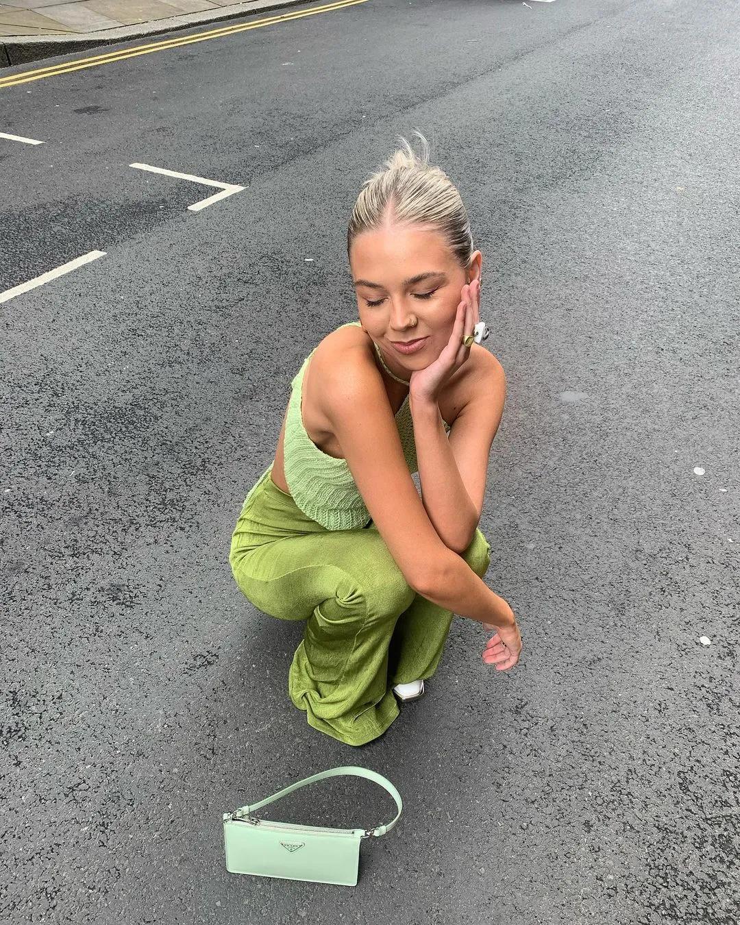 中国的肚兜中国风,国外流行中国肚兜