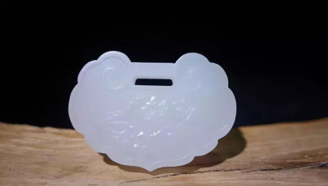 收藏和田玉最多的大师,和田玉收藏老白玉