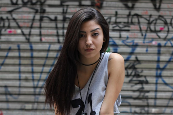 女朋友感冒了怎么关心视频,女朋友感冒了关心话语高情商