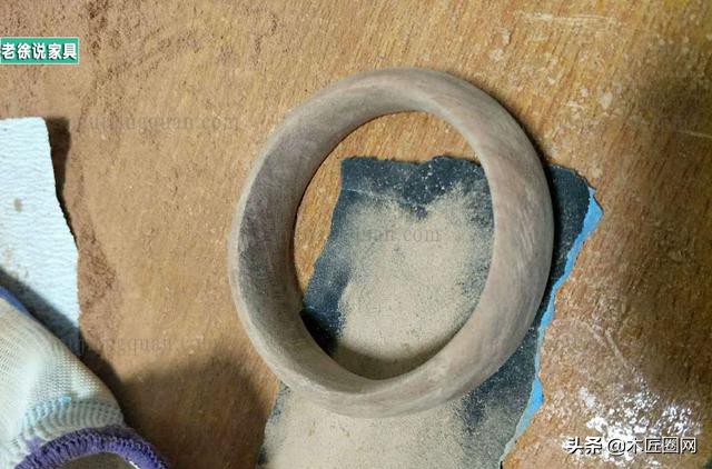 在校大学生开了个木工坊，偏爱使用手工工具，把做木作为最大快感