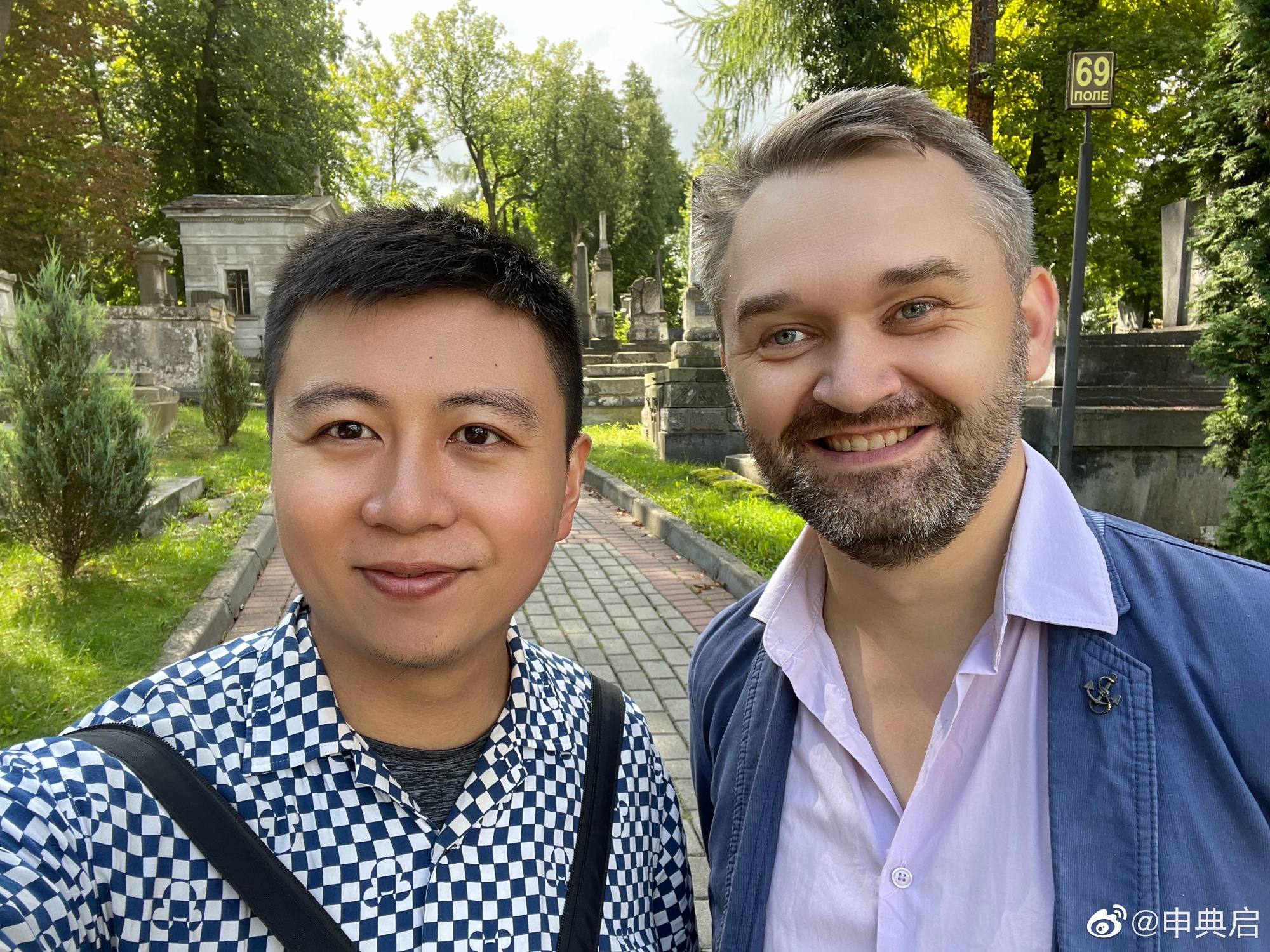 利沃夫最神奇的地方在于历史上多次易主，墓地都有各历史时期风格