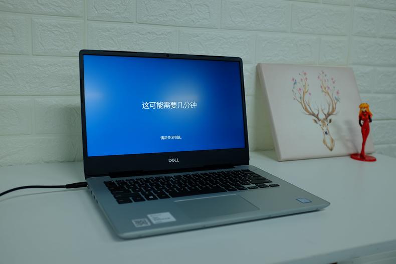 轻薄本14寸独显,轻薄本灵越