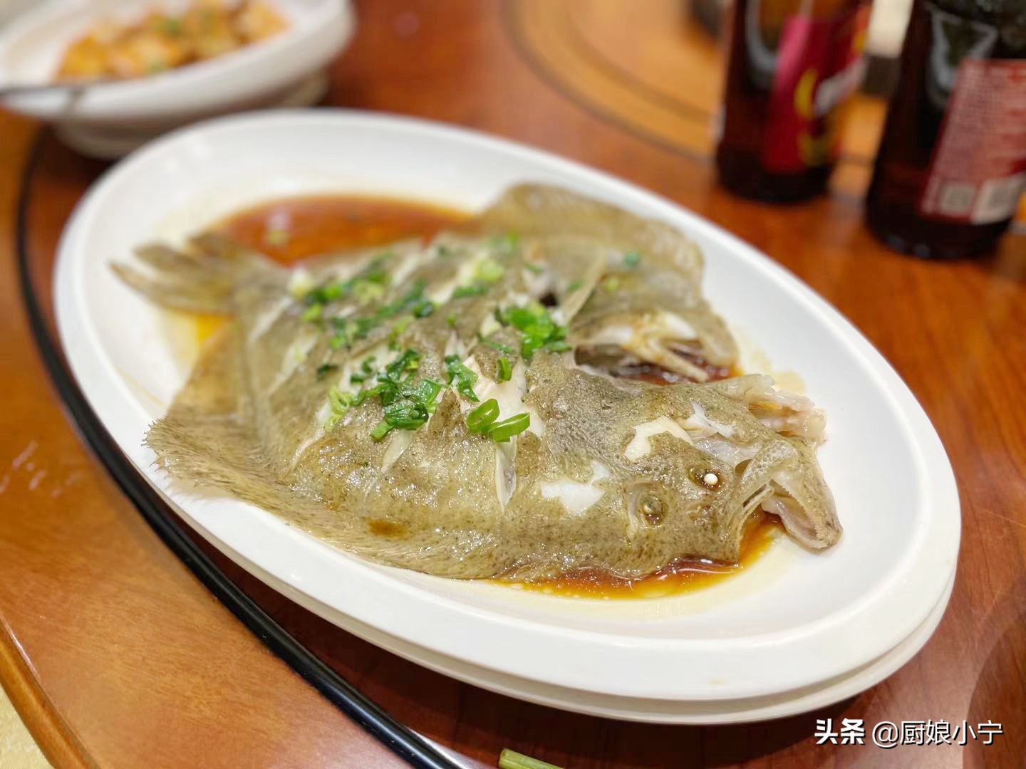 龙抬头，两个侄子过生日，1桌饭菜花880，弟妹不高兴了