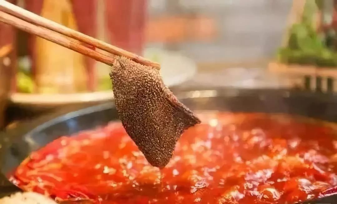 精品老火锅4人餐只要128元,江汉路牛肉火锅39.9双人餐