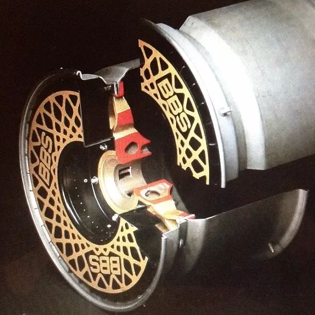 名鞋恒久远经典,经典永流传美丽恒久远