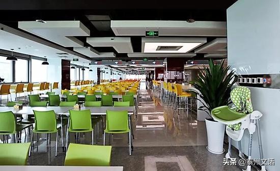 大公司食堂探秘：京东美食城、阿里未来餐厅、网易“猪厂”