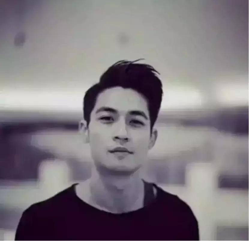 女作家艾小羊的公众号 (艾小羊新书全部小说全集在线阅读)