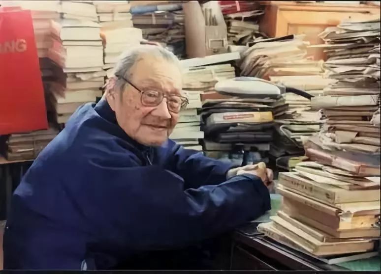 钟敬文中国民俗学之父,中国民俗学之父指的是钟敬文