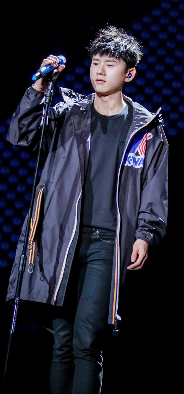 为什么说张杰的成名全靠谢娜,张杰的成名之路的艰苦