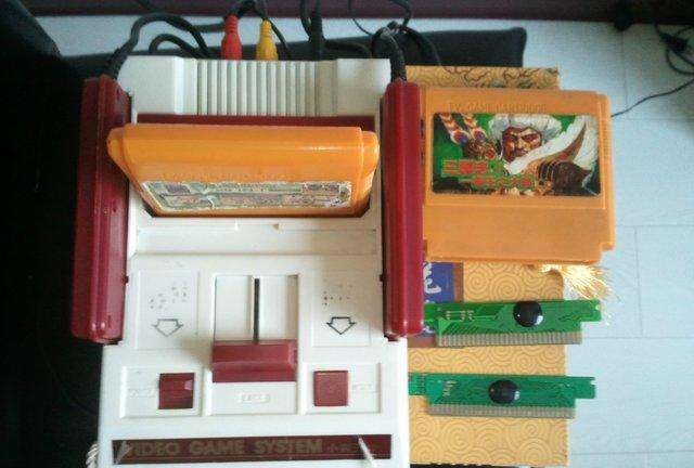 8090后插卡带的游戏机叫什么,小时候玩的插卡游戏哪些比较经典