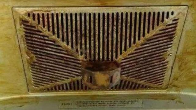 油烟机不用手擦哪里脏喷哪里,家里油烟机油污难清理