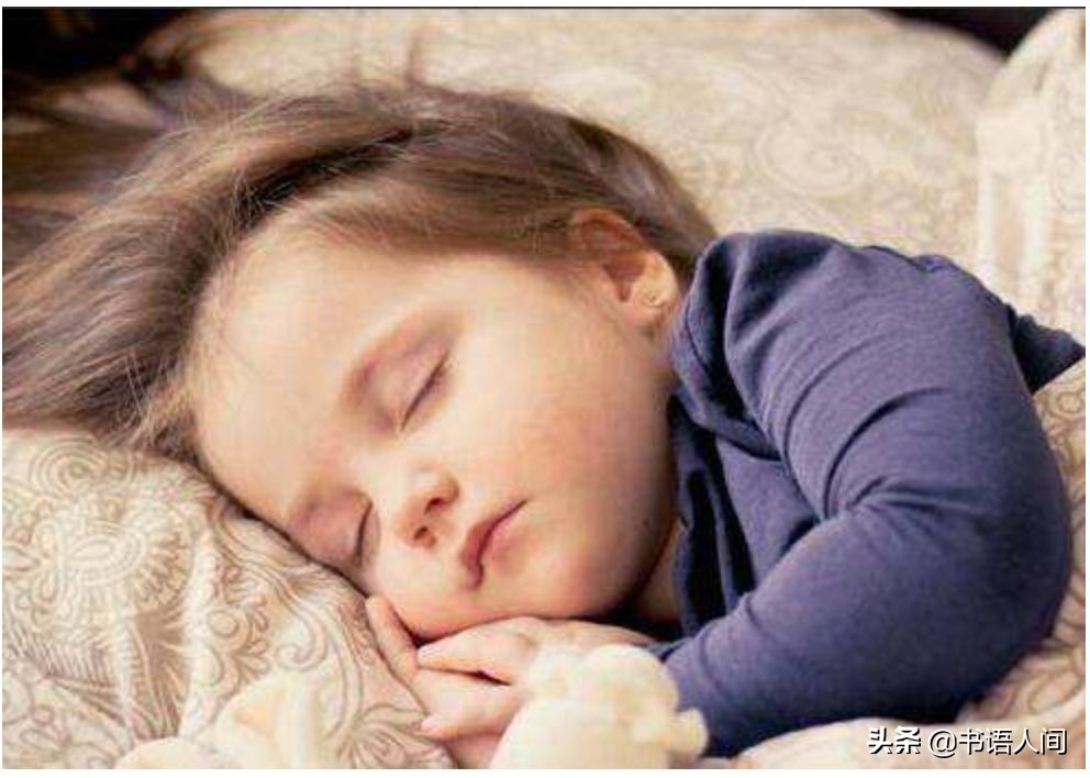 孩子老闹觉怎么哄睡,宝宝夜间总是醒怎么办