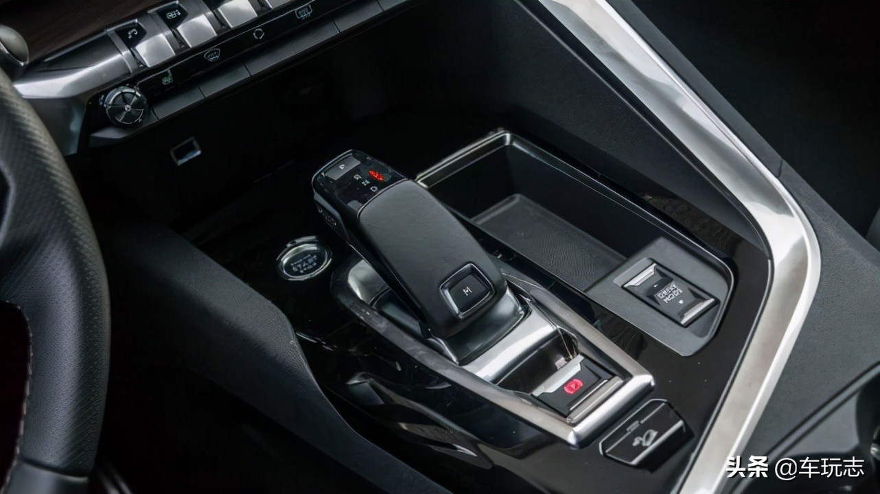 测评标致30082.0,标致3008测试