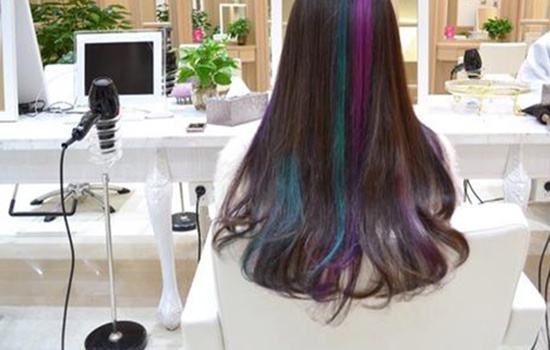 烫发后第一次洗头注意事项,第一次烫发要注意什么你都知道吗