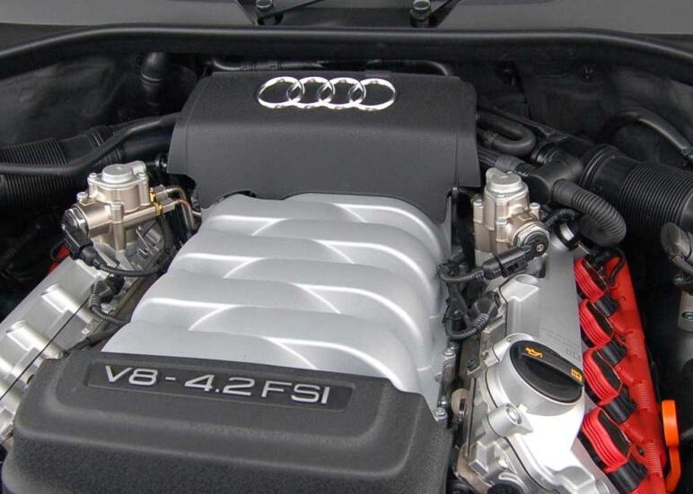 奥迪suva7二手价格,15万公里的奥迪q7二手车值得买吗