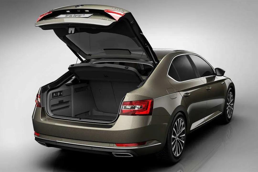 斯柯达速派2021款,斯柯达速派2015款