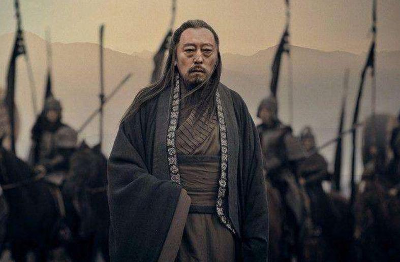 司马懿为何不受曹操重视，却在曹丕称帝后被重用？