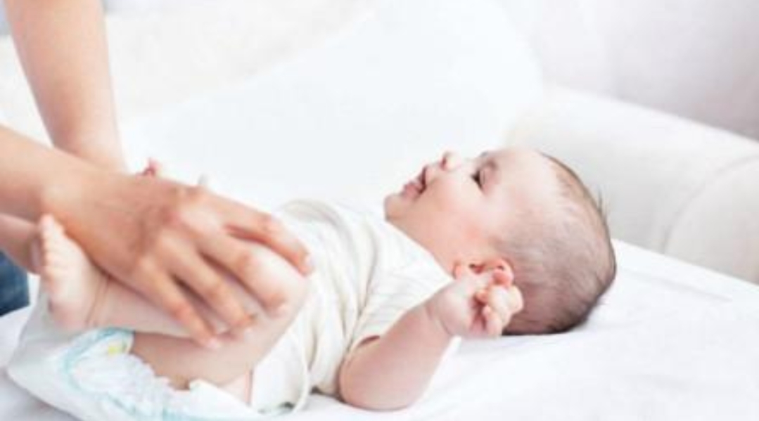 婴儿护臀霜红屁股,宝宝红屁股用哪种护臀