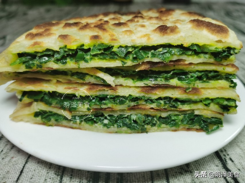 烙韭菜盒子用生鸡蛋,韭菜盒子里面的韭菜鸡蛋要炒熟吗