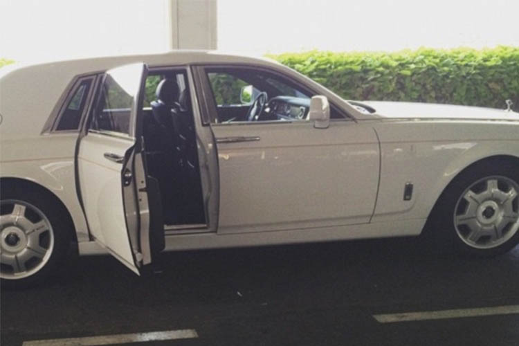 迪拜帆船酒店5万一天,迪拜帆船酒店不怕水涨吗