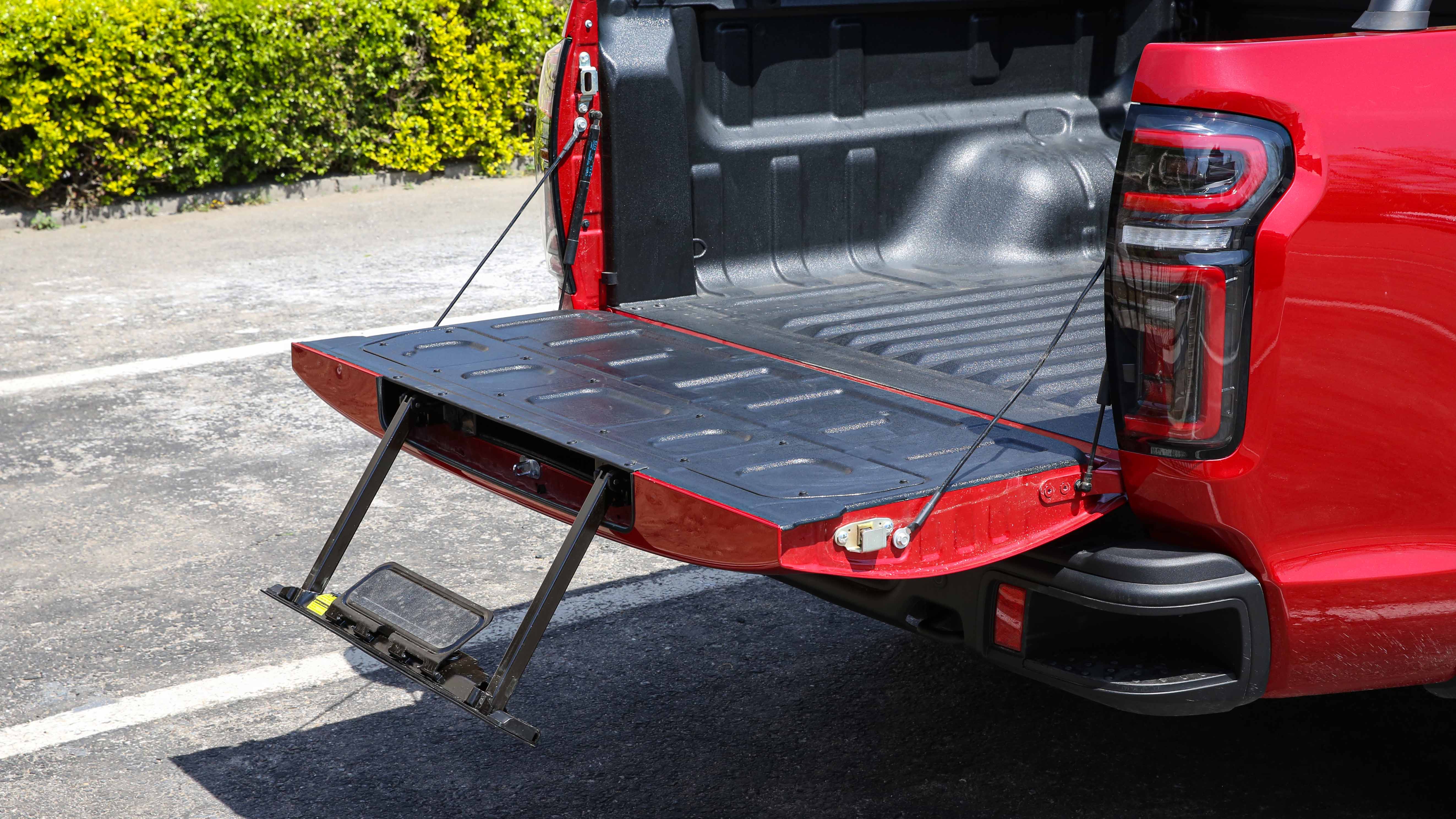 长城野炮黑色,长城越野炮最高版本是哪一款