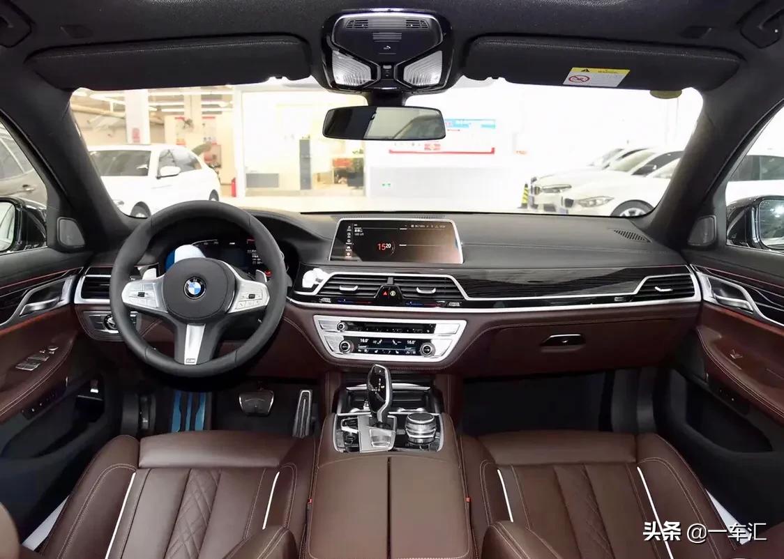 宝马730大鼻子,宝马730li土豪金色