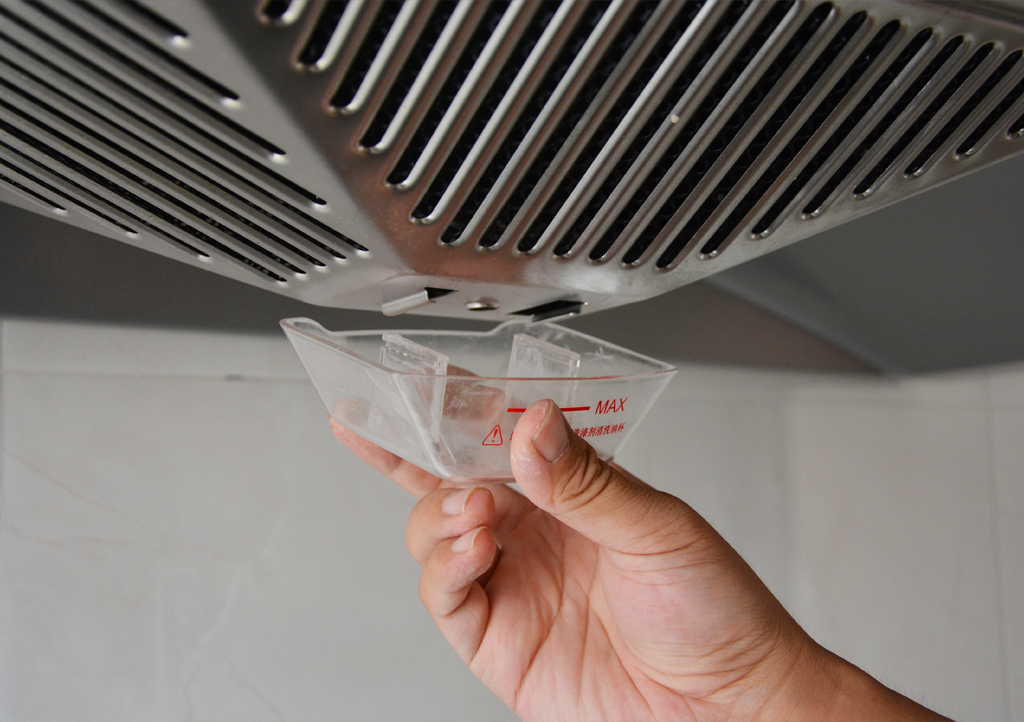 年前清洗油烟机有多挣钱,年前大扫除给父母清洗油烟机