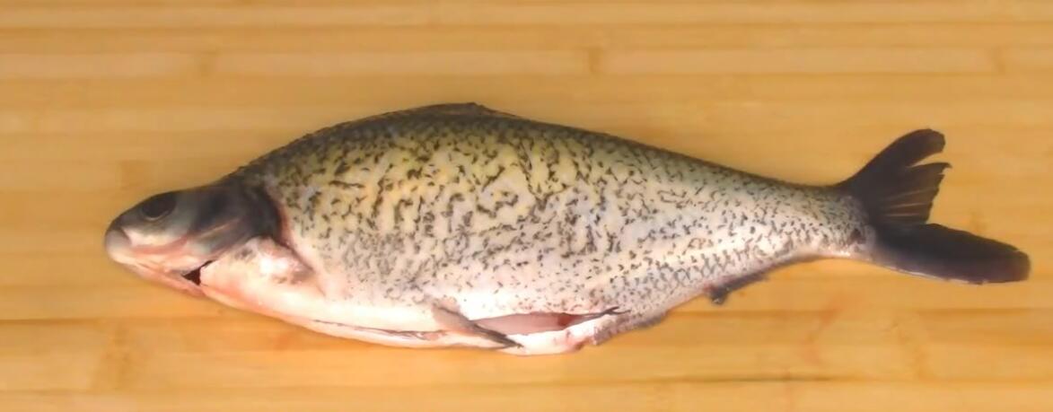 教你在家做孔雀开屏鱼年夜饭必选,年夜饭餐桌上必备菜孔雀开屏