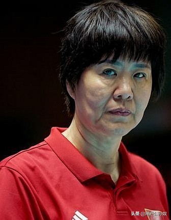 巴西加比小轮臂扣球，美国德鲁斯大拉弓扣球，中国队无解？！