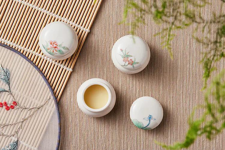 清新而优雅的香味,书香清雅入骨许你气质绝尘