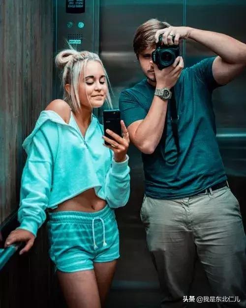 石头剪刀布520的手势,石头剪刀布倒过来念就是520