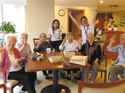 新加坡100元消费券,新加坡发16亿消费券