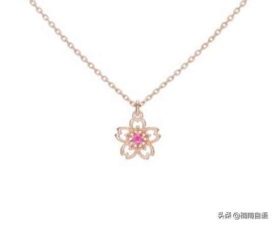 日本时尚界新推华丽感首饰,百变小樱新首饰是什么