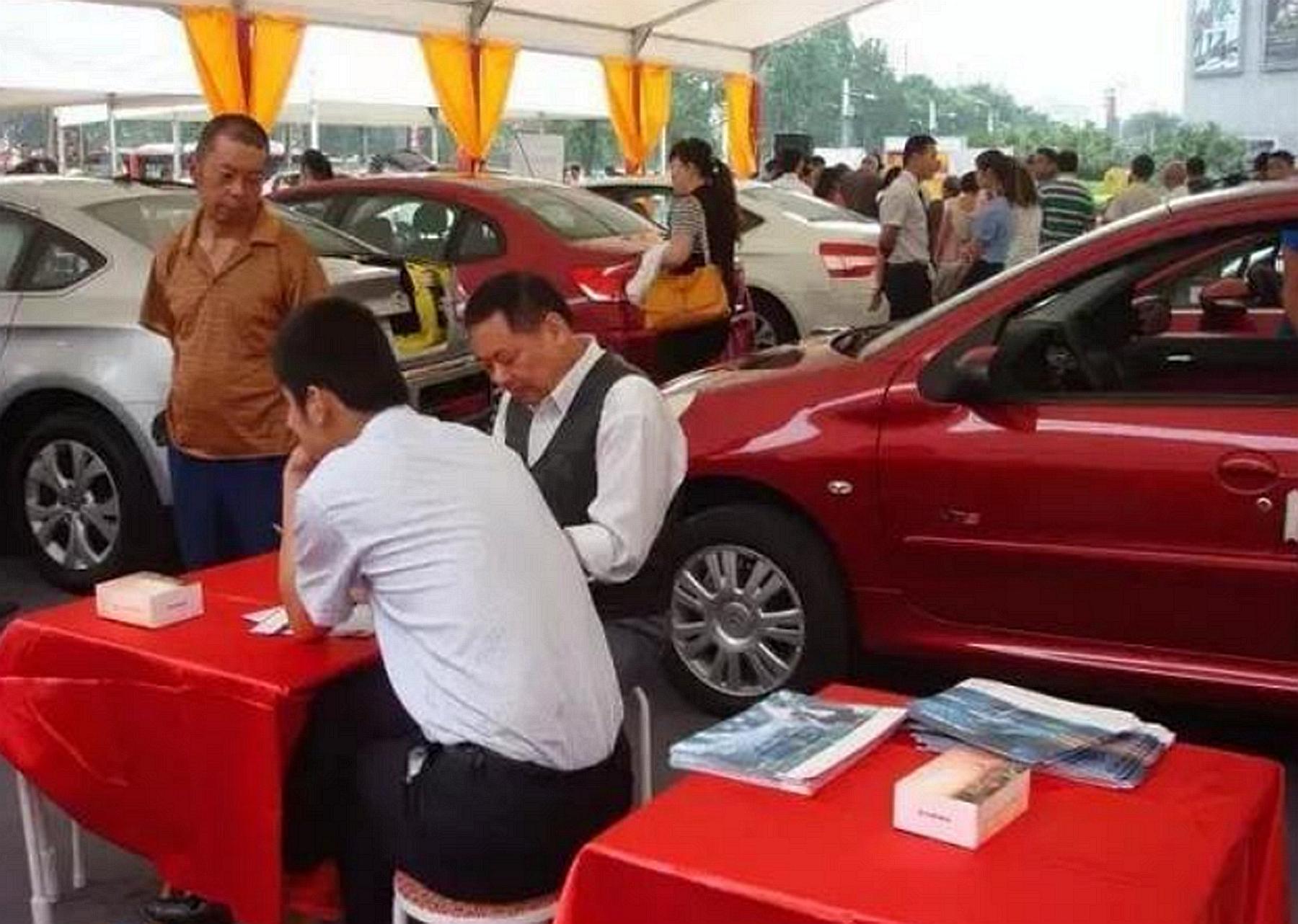 全款买车为什么不受待见,离职销售道出原因,卖得越多赚得越少