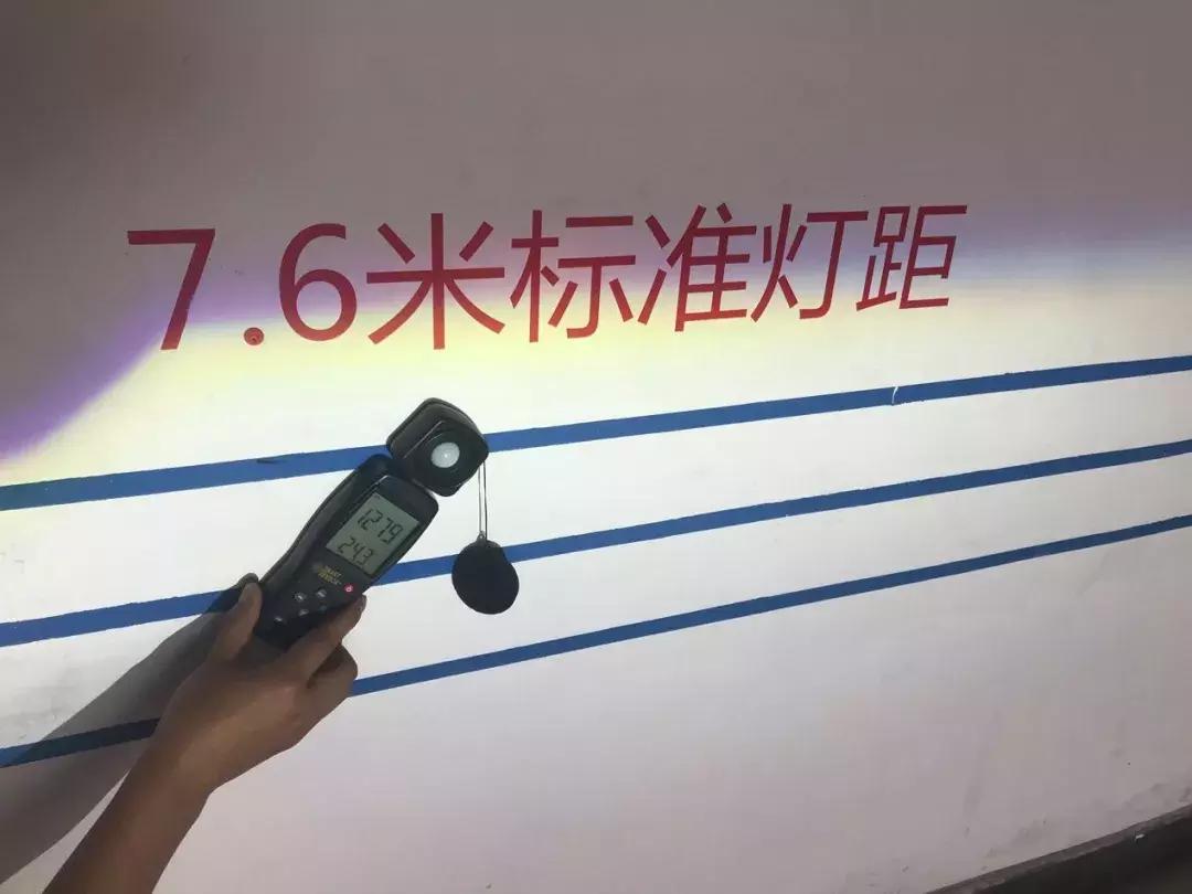 大灯改装透镜开灯视频教程,大灯改装灯芯