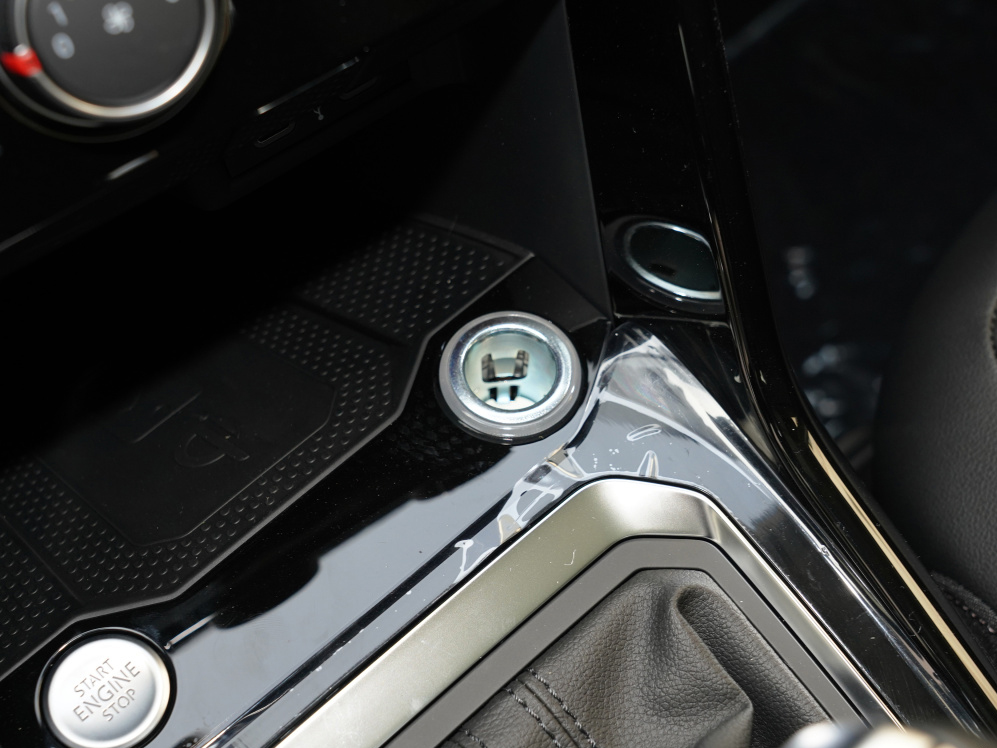 探歌点烟器怎么取出来,探歌点烟器如何使用