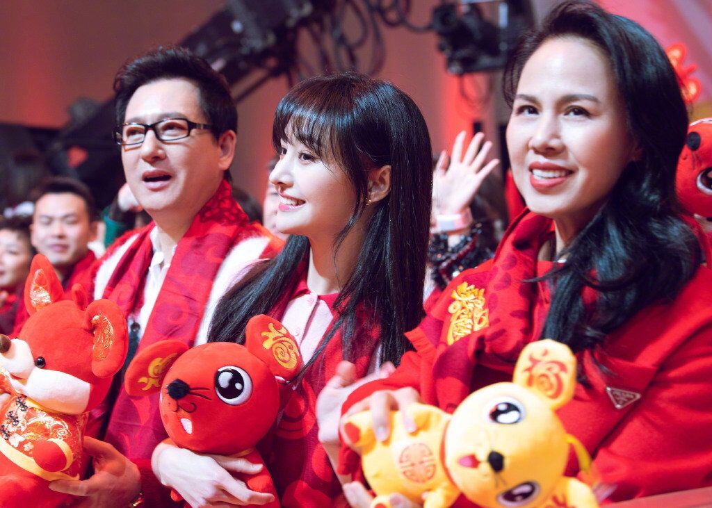 明星向甘肃灾区捐款名单朱一龙,朱一龙和杨幂捐款多少