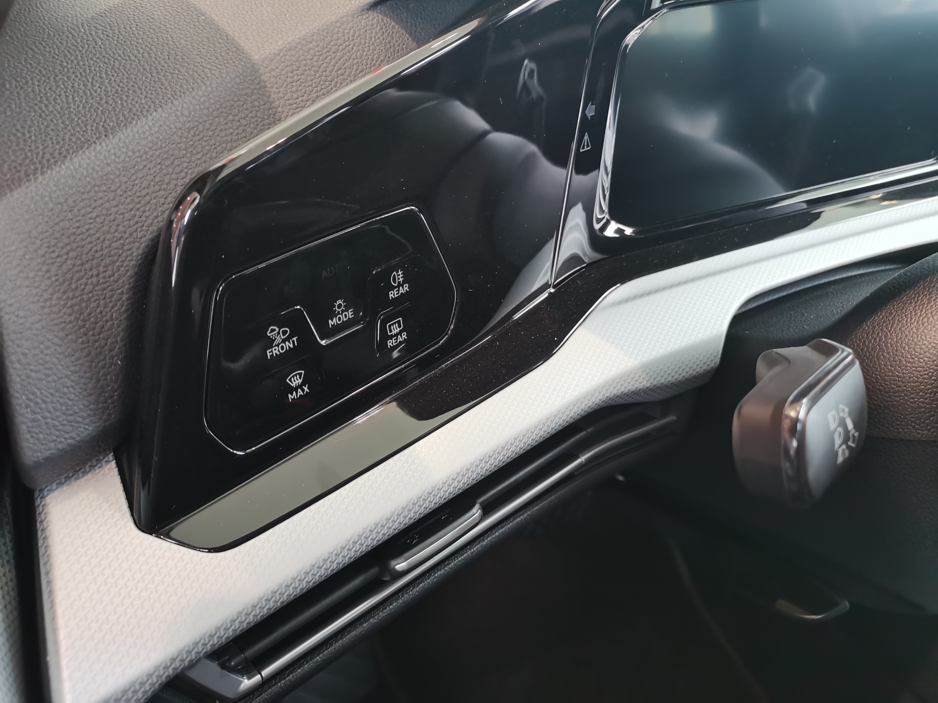 爱,但暂时爱不起——一汽大众高尔夫8