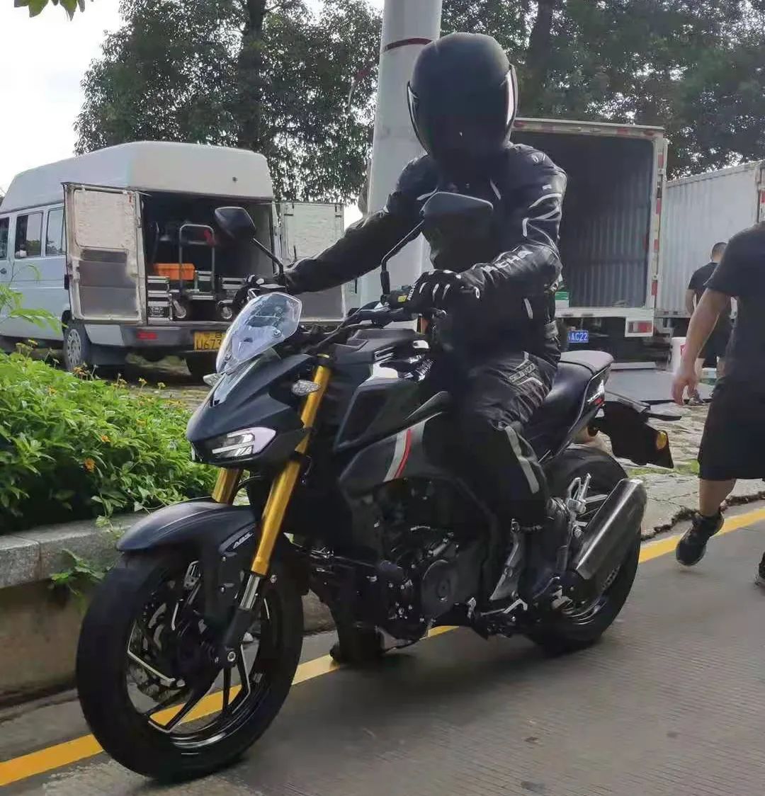 豪爵dr300与dl250比较,豪爵xcr300与dl250怎么选