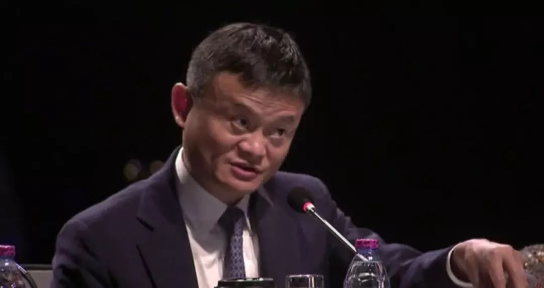 马云参加非洲电视节目，创业者争100万美元，这一票投给谁？